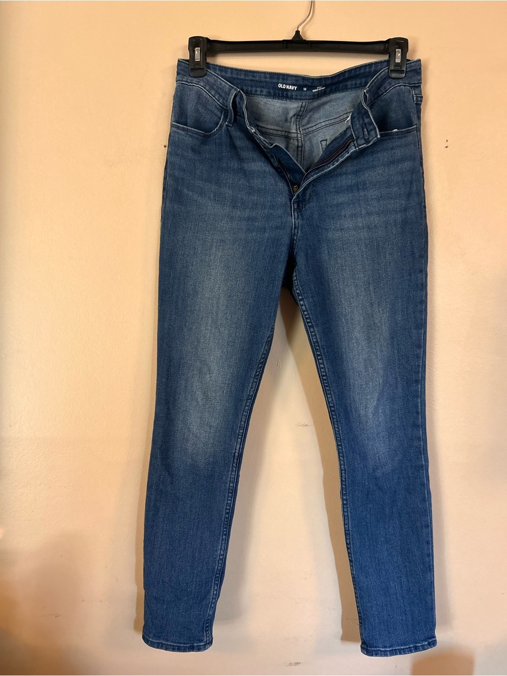 Old Navy Women’s Blue Slim Stretch Jeans WOW